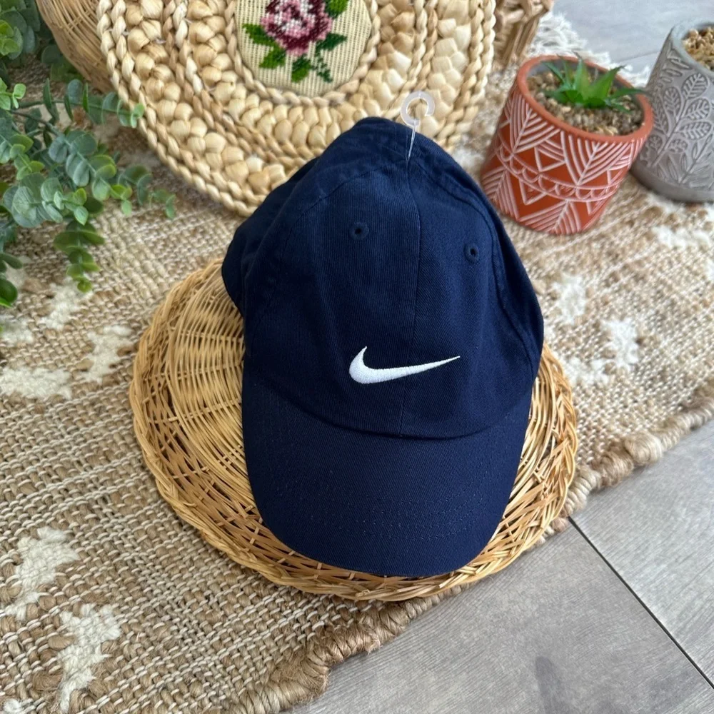 Nike new infant